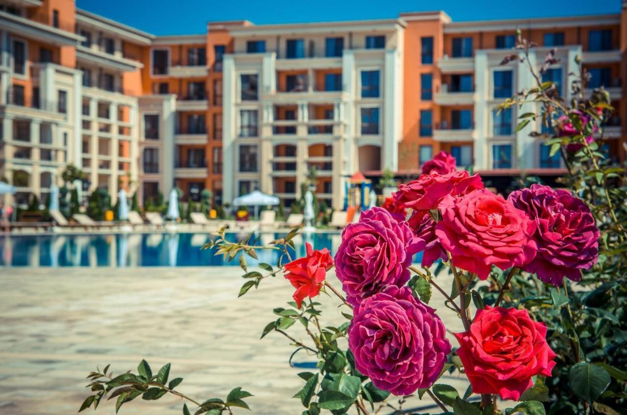 Premier Fort Beach - Premium Apartments Sveti Vlas Esterno foto