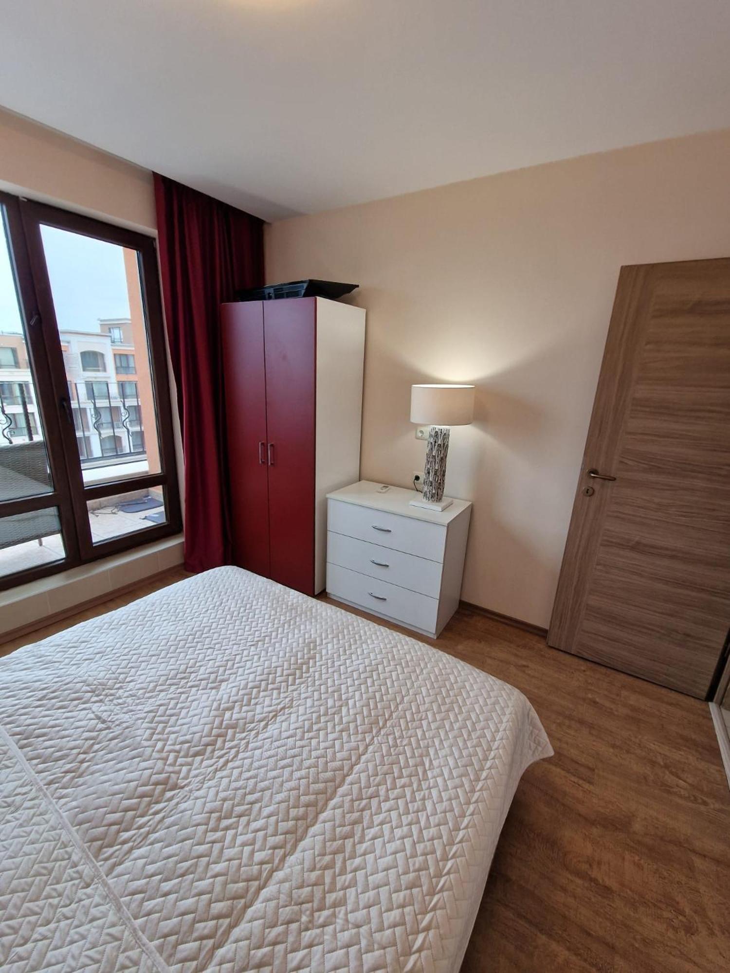 Premier Fort Beach - Premium Apartments Sveti Vlas Esterno foto